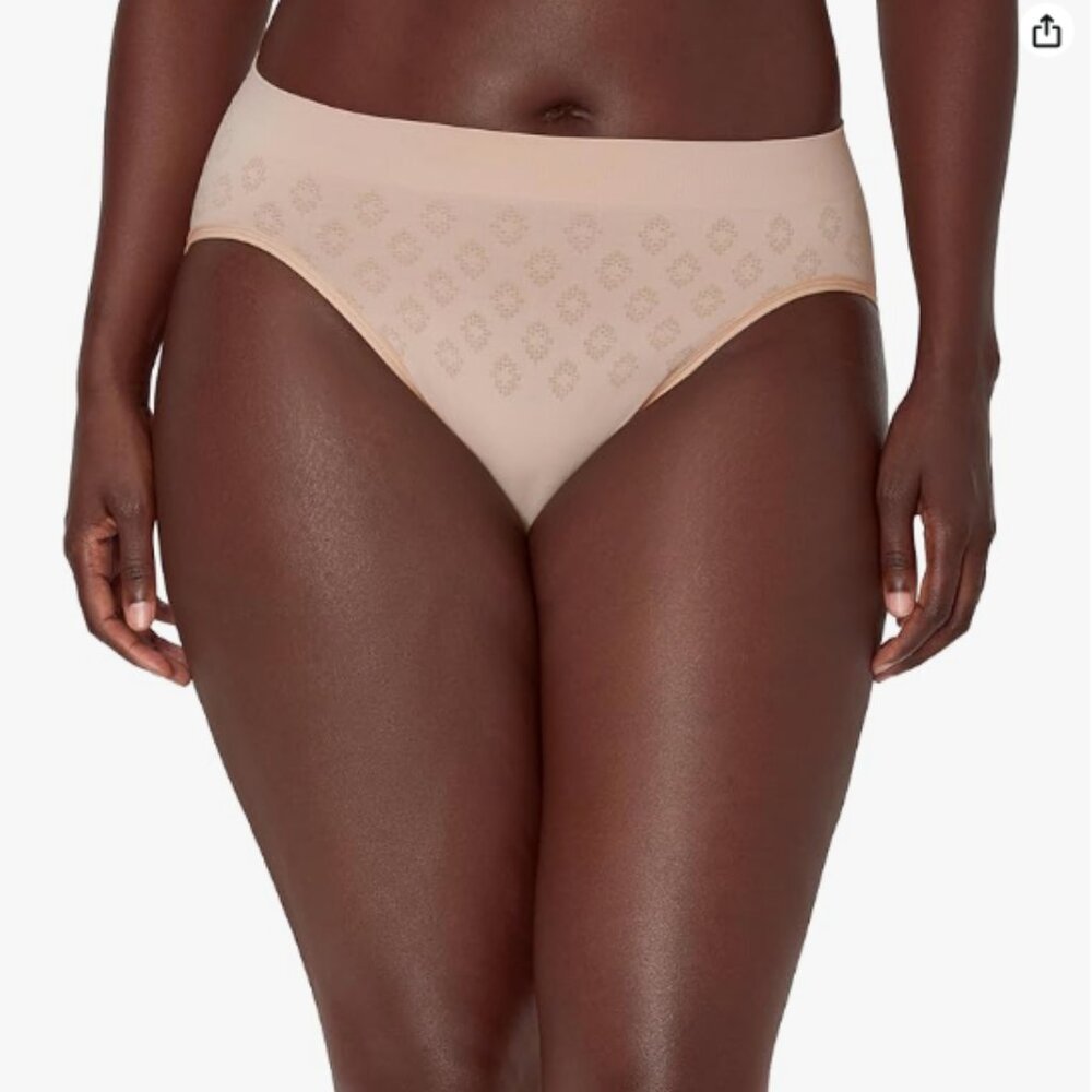 Bali Women's Beautifully Confident Seamless Period Underwear Hi-cut; Small